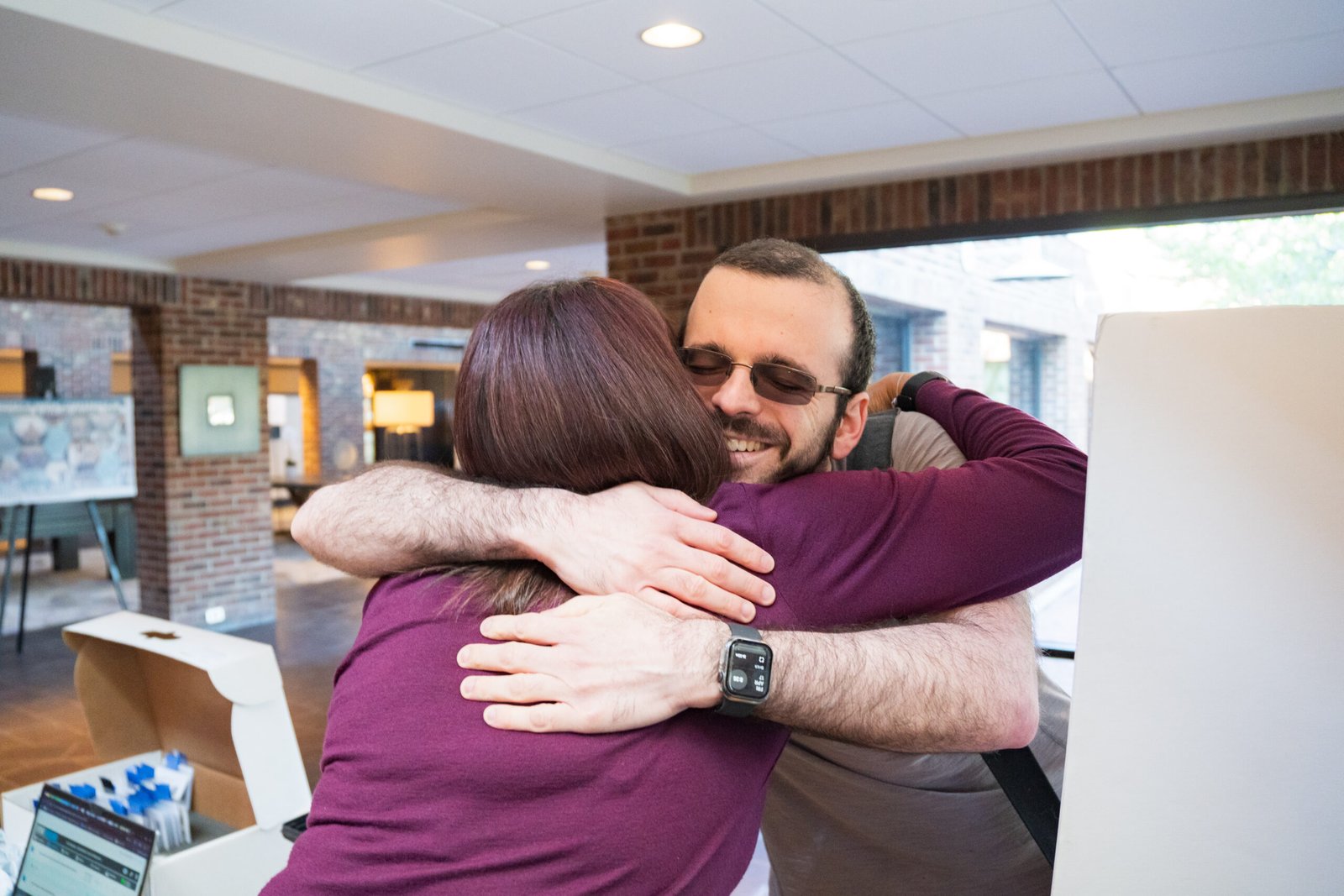 2026 NJSACC Conference atendees hugging.